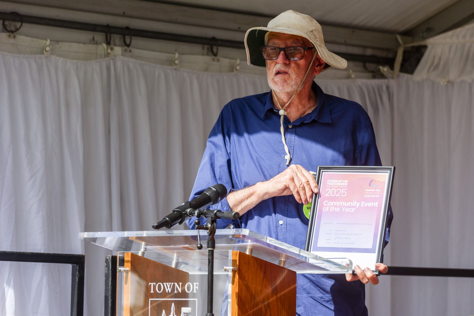 Richard Bentley, receiving the Community Event of the Year Award on behalf of the Walkerville  Energy and Environment Forum.